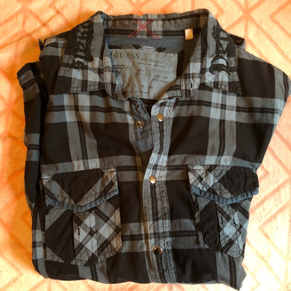 Guess shirt
